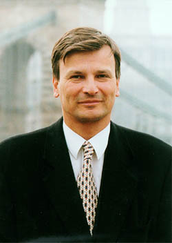 demszky-gabor-2006.jpg