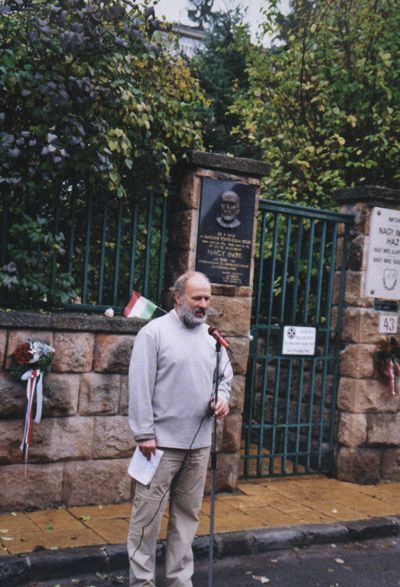 eorsi-laszlo-nagy-imre-hazanal.jpg